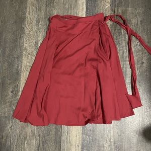 Amour Vert. Lizzy Wrap Skirt. Cardinal Red. Size Small. EUC